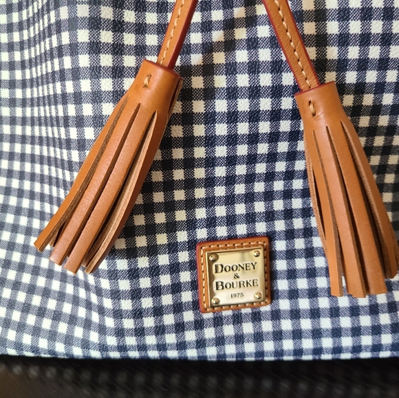 Dooney & Bourke Aimee Shoulder Bag Gingham Plaid Coated Canvas & Leather - Picture 4 of 9